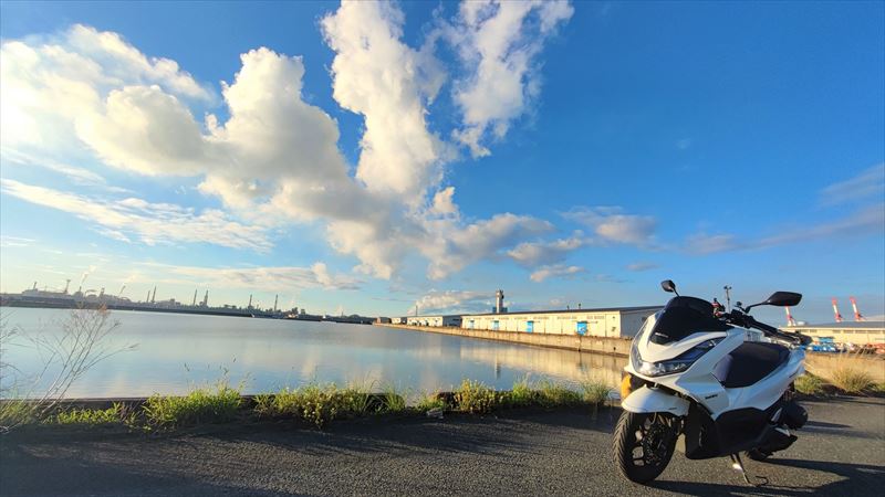 PCXとNMAXの比較