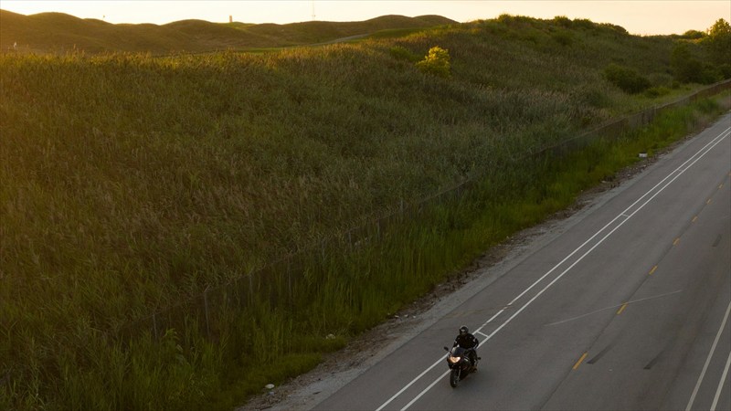 100g未満ドローンなら、バイクツーリング動画が撮れる