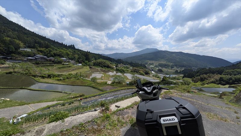 バイクツーリングにおすすめの三脚