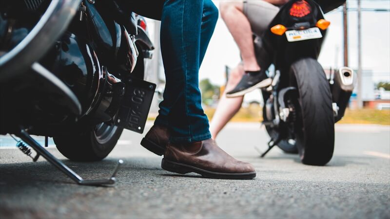 バイクに乗りやすいシューズ