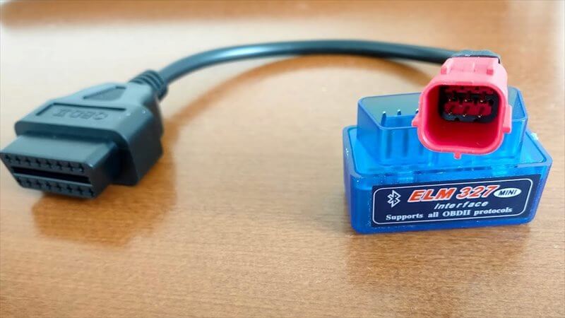 変換ハーネス、OBD2の入手 