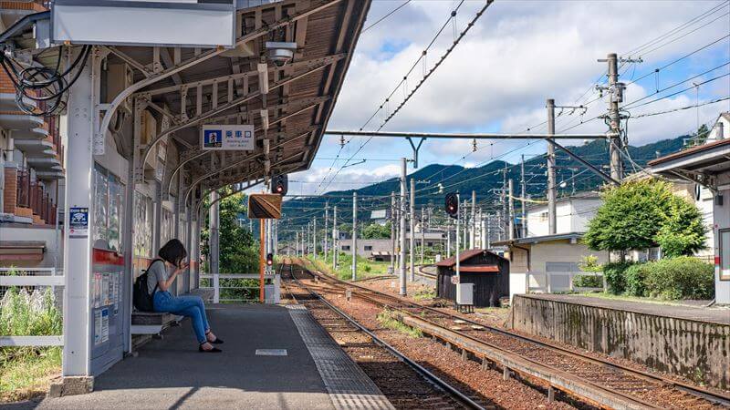 駅前駐車場に置けない 