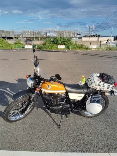 バイクに乗るか、友に会うか