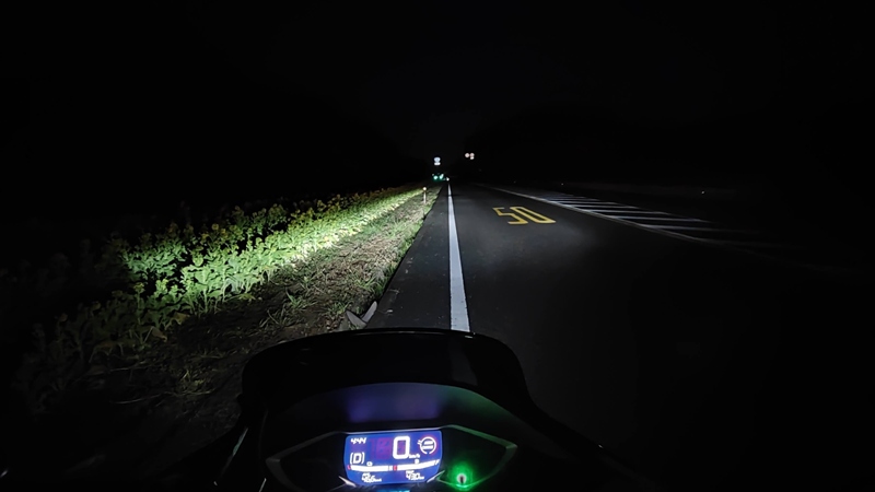 街灯が無いなら、ムリ