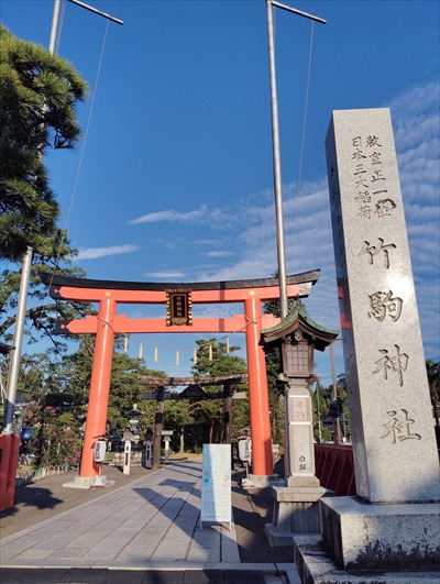 神さま仏さまに見守られ