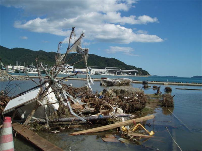 ゆき江とカブと海辺の生活 ~郵便屋さんバイクに乗ると、見えてくるもの~