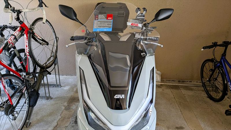 GIVIスクリーン取り付け